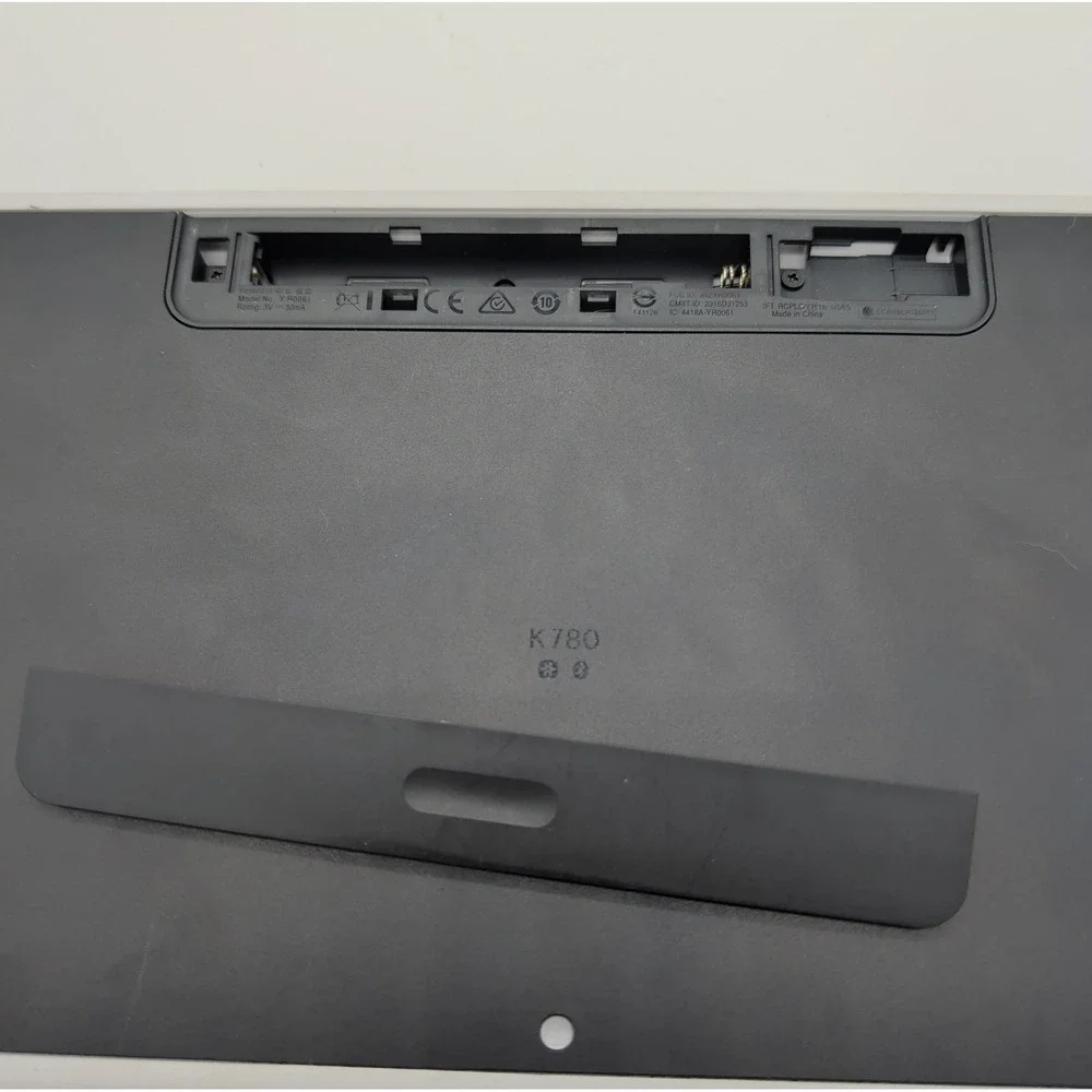LOGITECH K780 Multi Device Wireless Keyboard Tested Working NO Dongle EUC